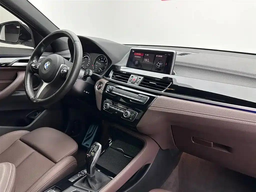 BMW X2 2020 sDrive25i Leading M Sport Package — миниатюра 16