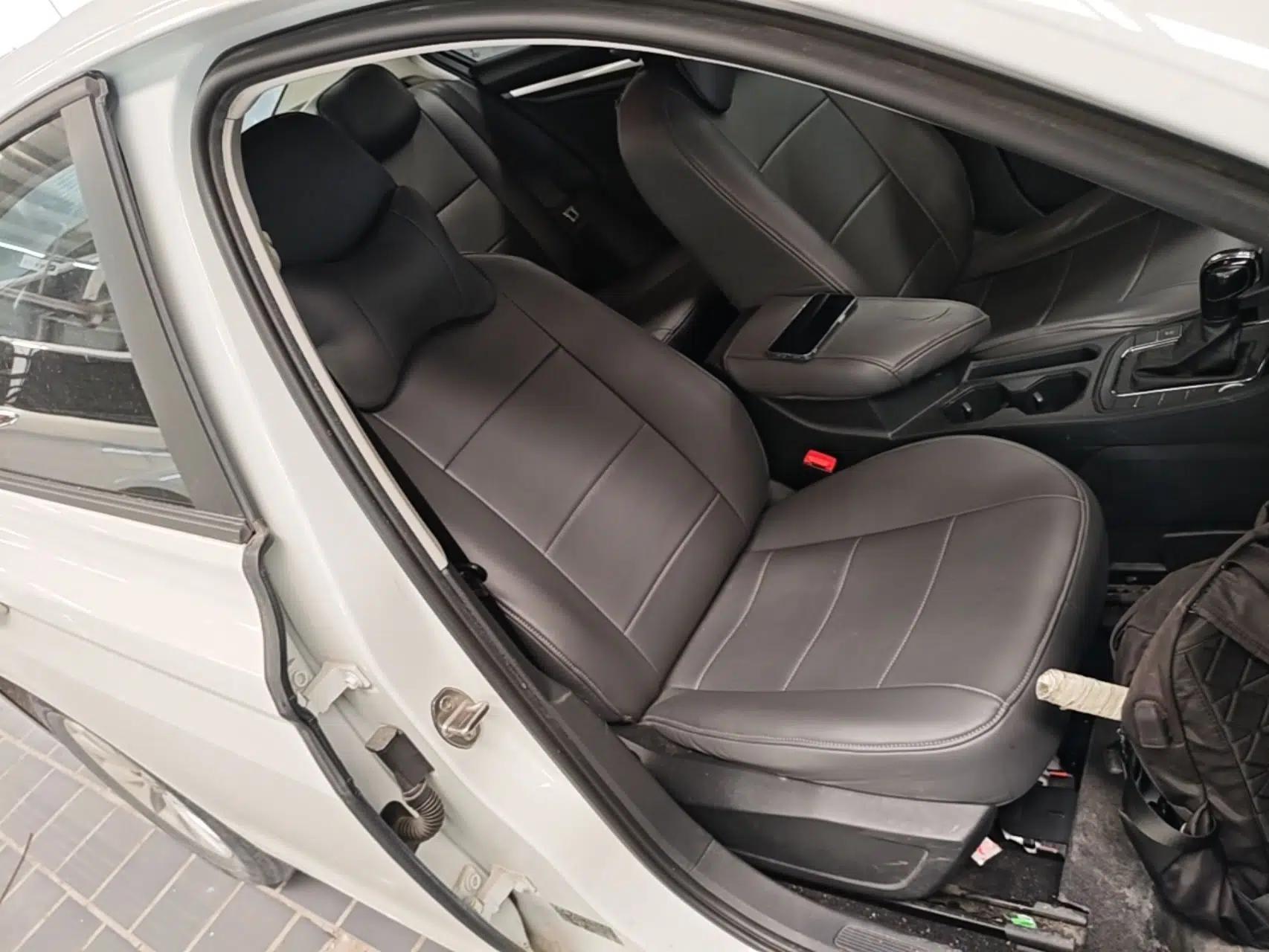 Volkswagen Bora 2021 1.5L Automatic Fashionable Smart Connectivity Version — миниатюра 19