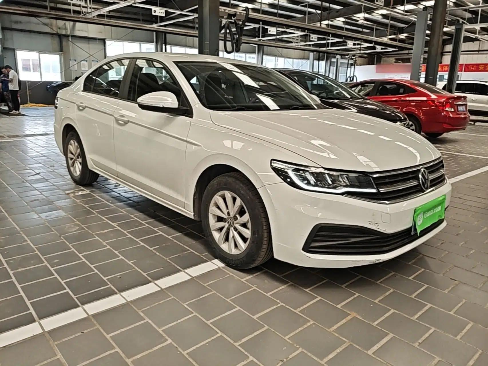 Volkswagen Bora 2021 1.5L Automatic Fashionable Smart Connectivity Version — миниатюра 3