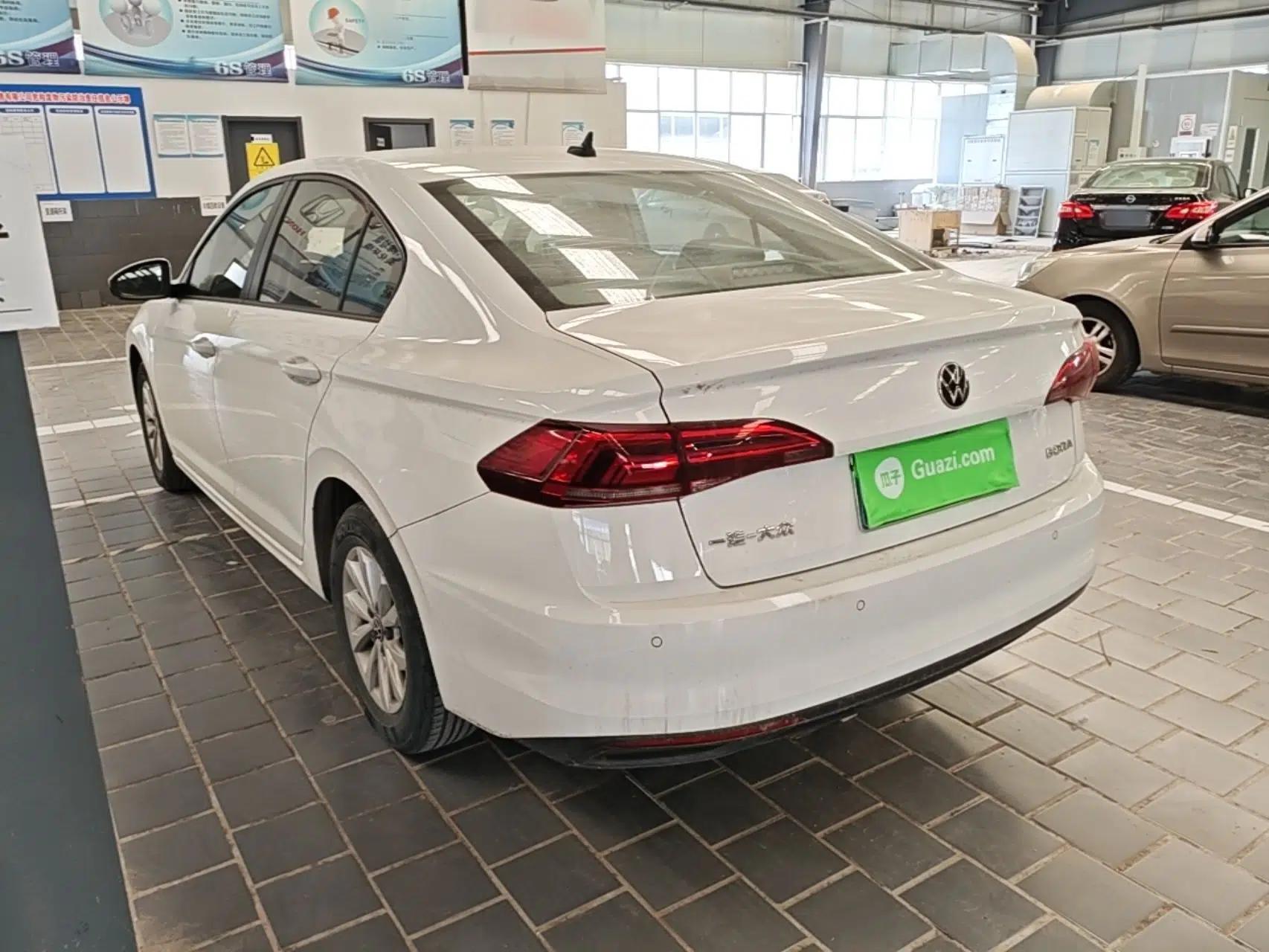 Volkswagen Bora 2021 1.5L Automatic Fashionable Smart Connectivity Version — миниатюра 4