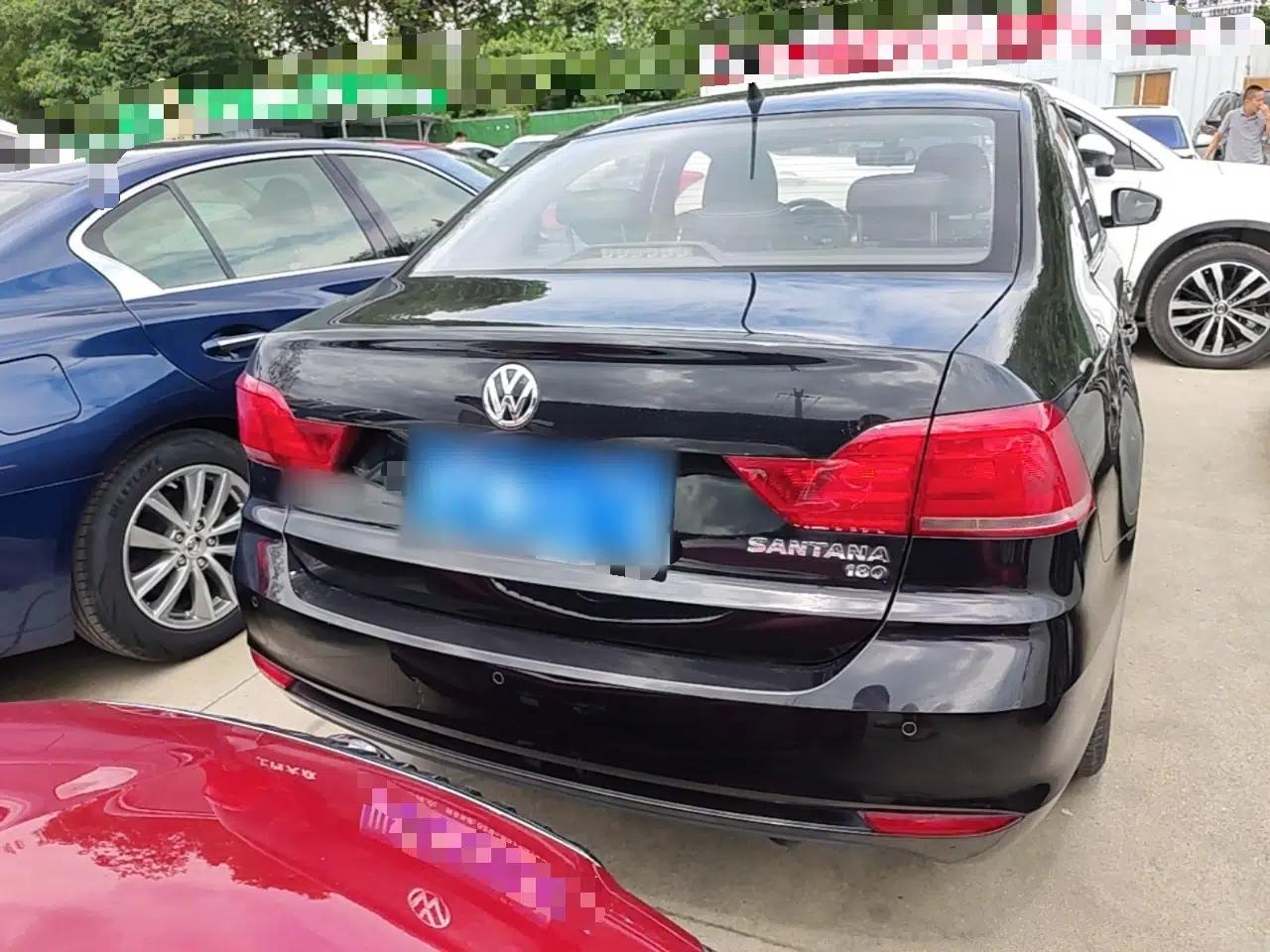 Volkswagen Santana 2016 1.6L Manual Comfort Edition — миниатюра 5