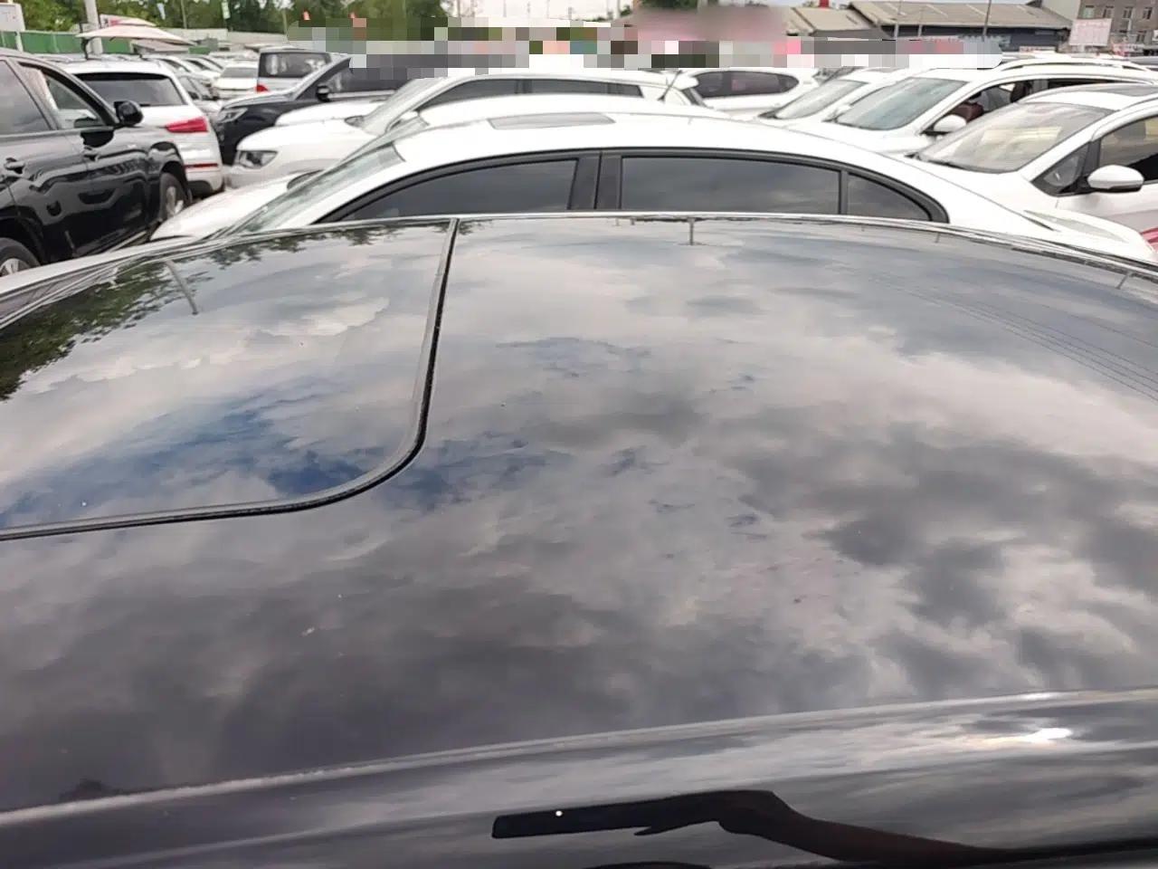 Volkswagen Santana 2016 1.6L Manual Comfort Edition — миниатюра 7