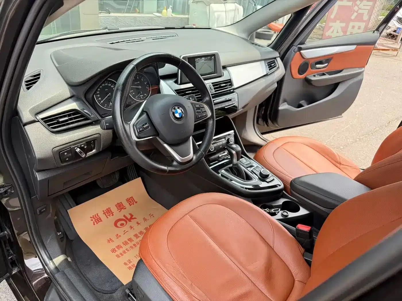 2016 BMW 2 Series Gran Tourer 218i Leading Edition — миниатюра 3