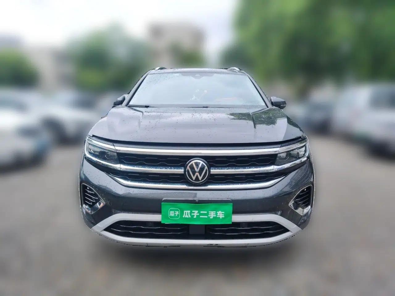 Volkswagen Talagon 2023 Facelift 380TSI All-Wheel-Drive Luxury Jiajing Pro 6-Seater — миниатюра 2
