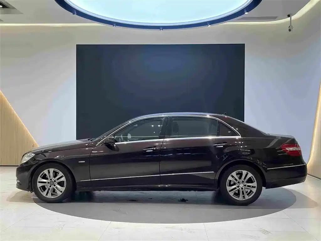 Mercedes-Benz E-Class 2011 E 260 L CGI Fashion Edition — миниатюра 4