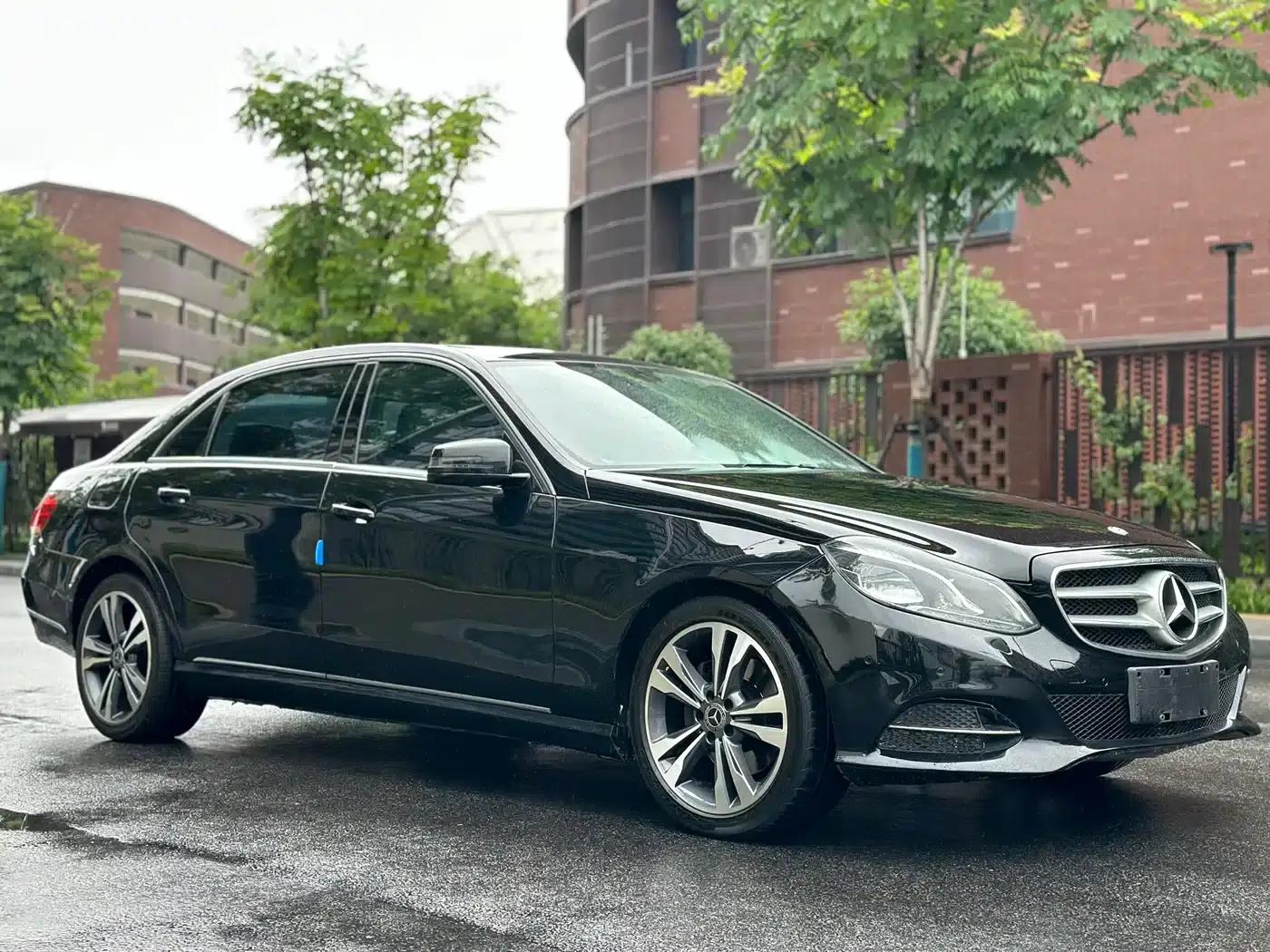 2015 Mercedes-Benz E-Class E 180 L Sport — миниатюра 3