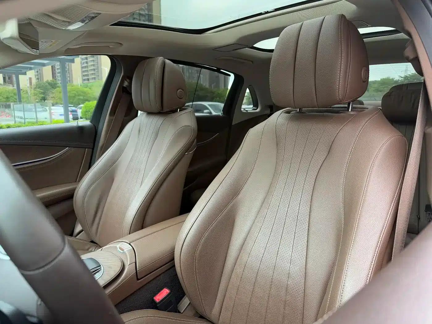 2019 Mercedes-Benz E-Class E 300 L Luxury — миниатюра 12