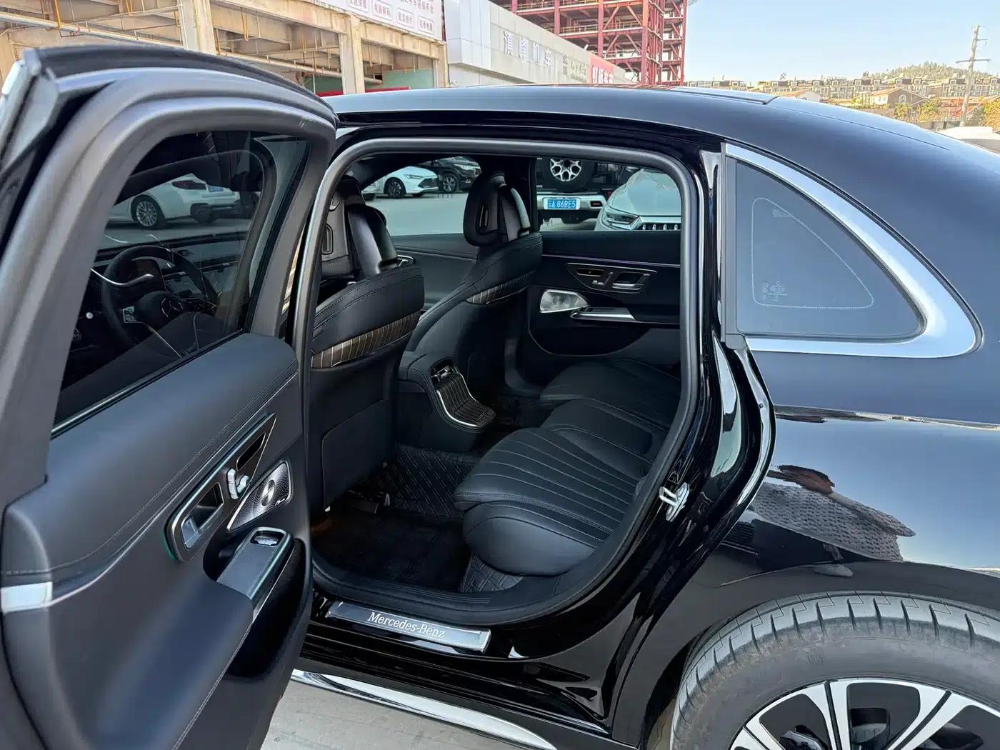 Mercedes-Benz E-Class 2025 Facelift E 300 L Luxury — миниатюра 5