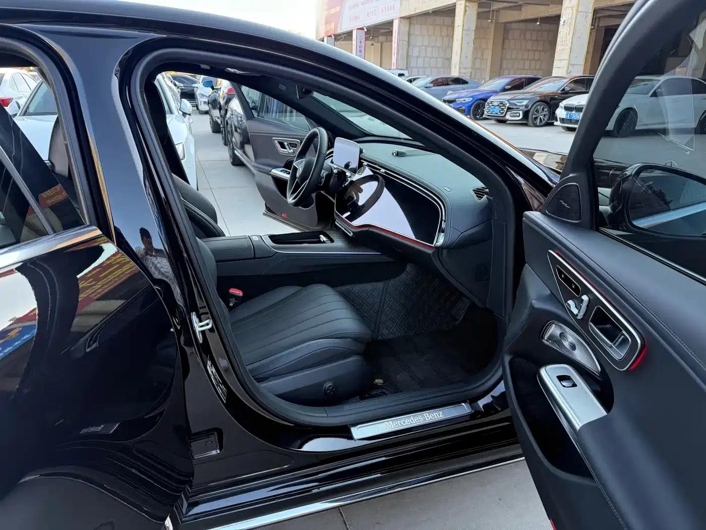 Mercedes-Benz E-Class 2025 Facelift E 300 L Luxury — миниатюра 6