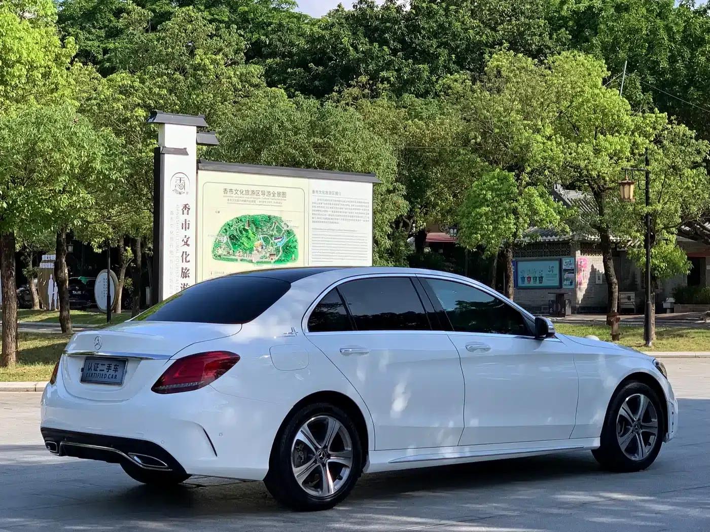 Mercedes-Benz C-Class 2020 Facelift C 260 L Sport Edition — миниатюра 17