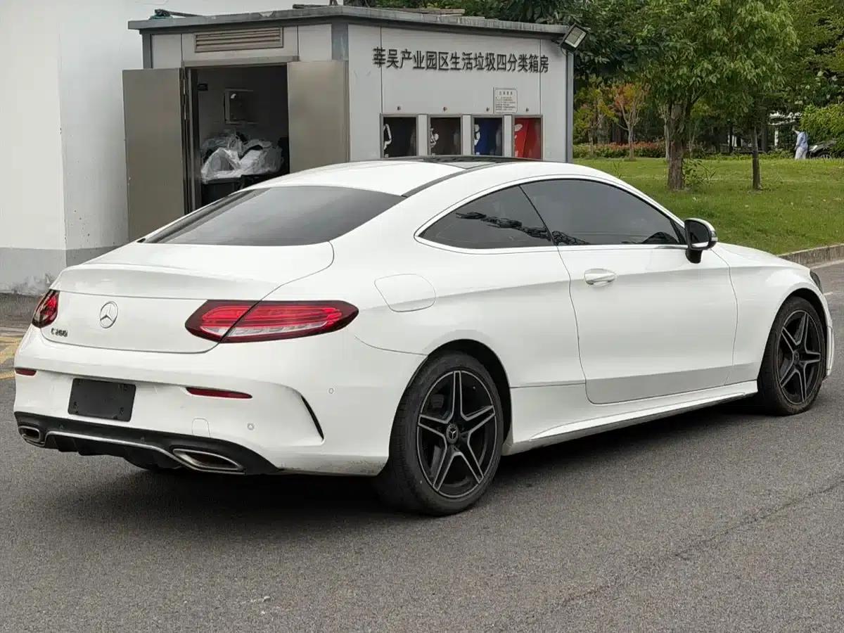Imported Mercedes-Benz C-Class 2020 C 260 Coupe — миниатюра 4