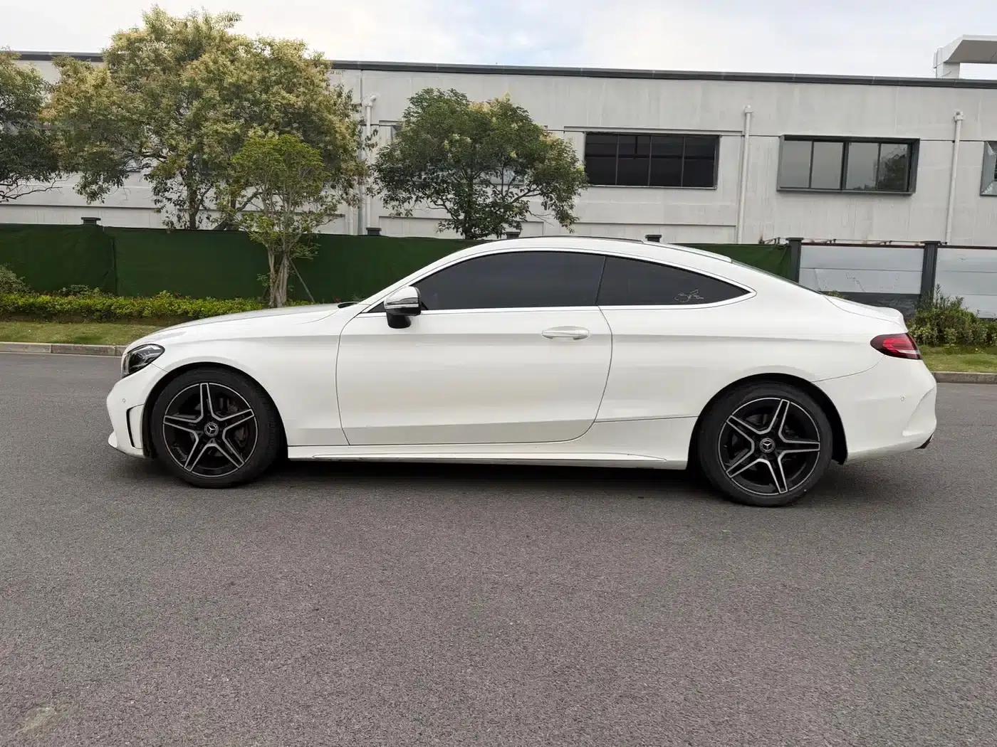 Imported Mercedes-Benz C-Class 2020 C 260 Coupe — миниатюра 8