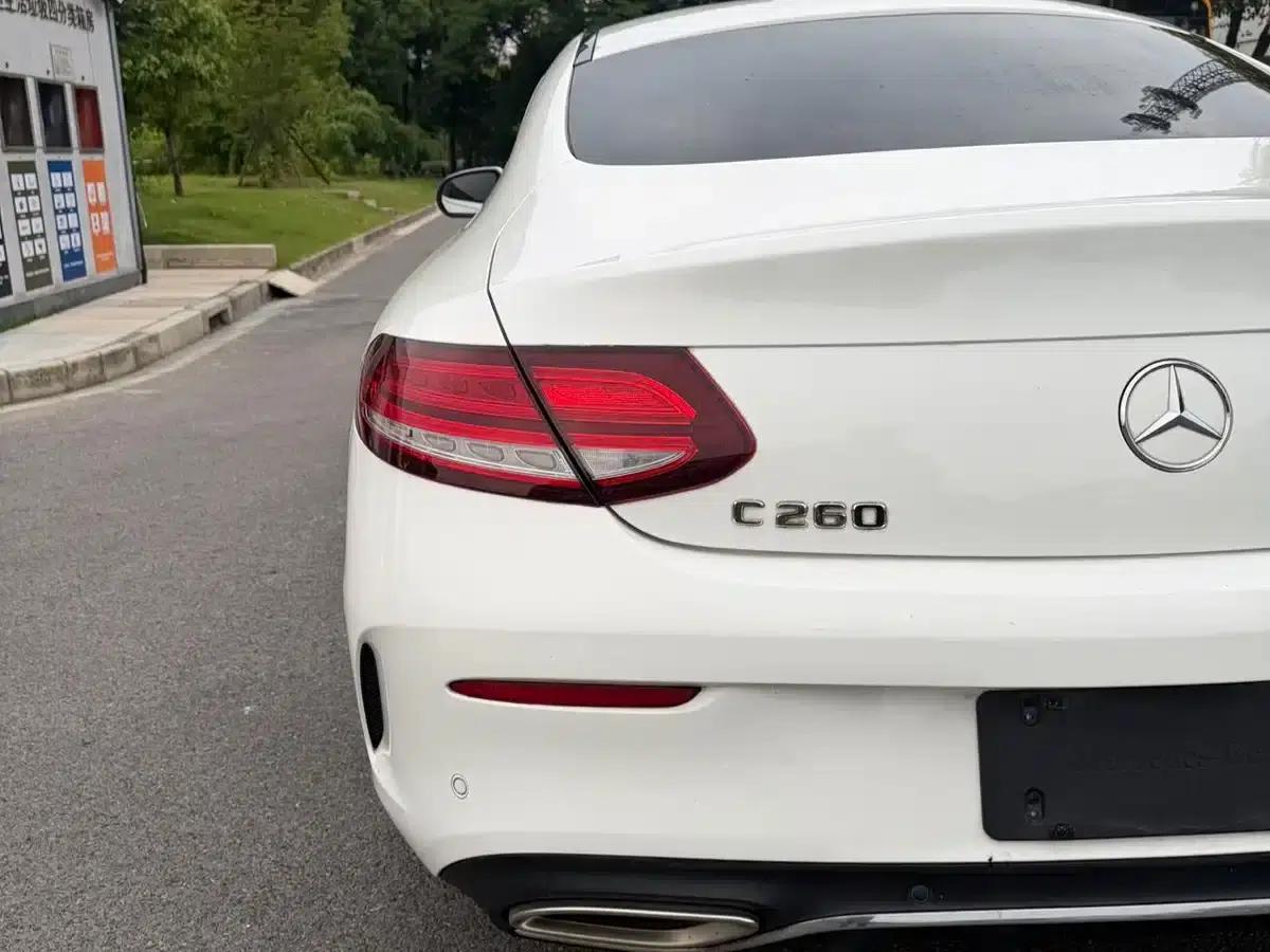 Imported Mercedes-Benz C-Class 2020 C 260 Coupe — миниатюра 10