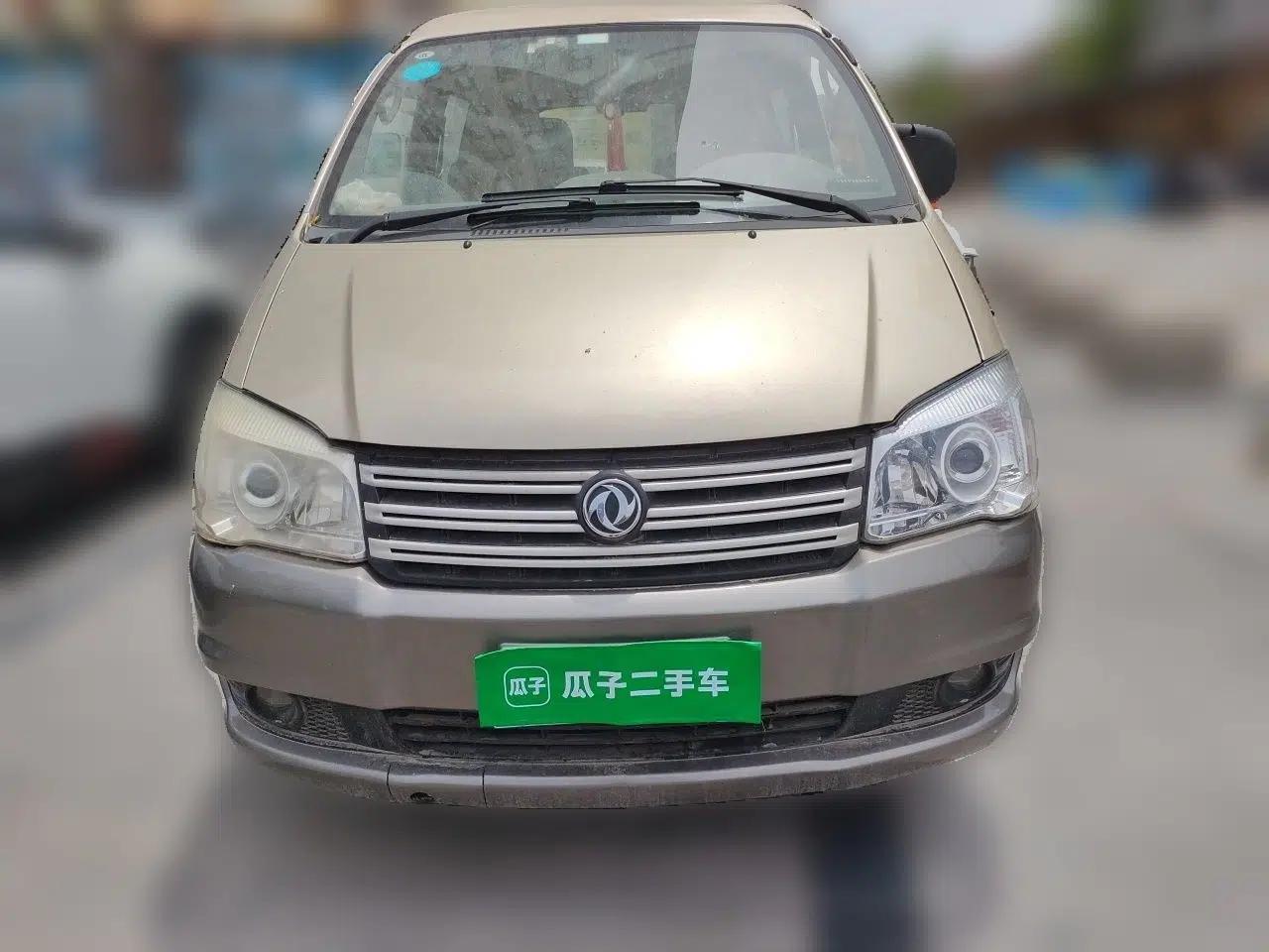 FORTHING Lingzhi 2015 M3 1.6L 7-Seater Comfort Model — миниатюра 2