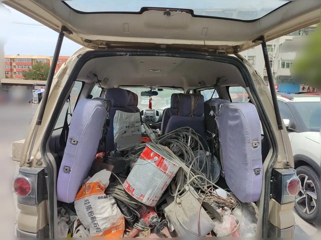 FORTHING Lingzhi 2015 M3 1.6L 7-Seater Comfort Model — миниатюра 19