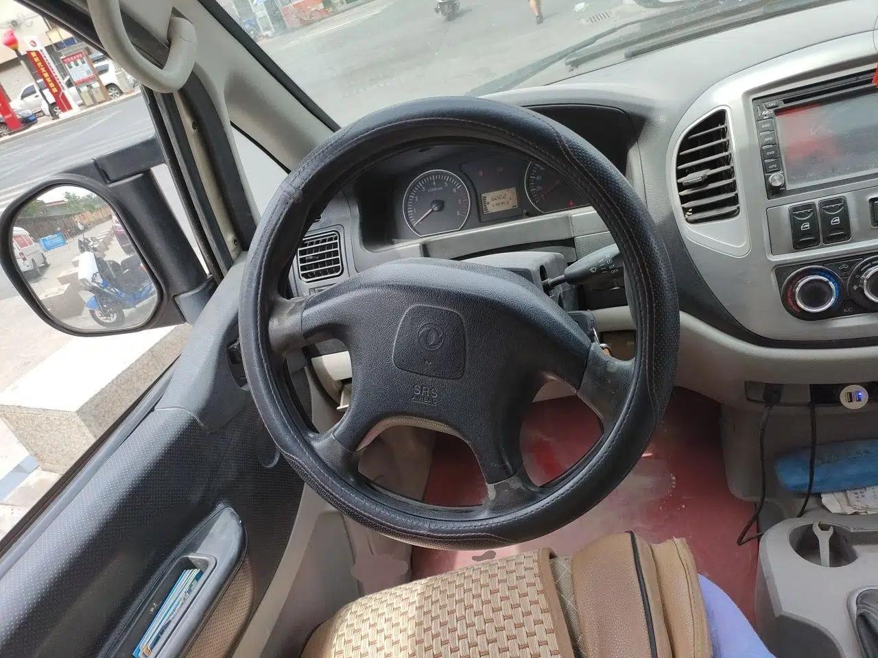 FORTHING Lingzhi 2015 M3 1.6L 7-Seater Comfort Model — миниатюра 10
