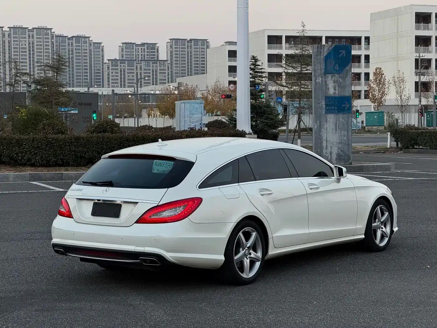 2013 Mercedes-Benz CLS 350 Shooting Brake — миниатюра 5