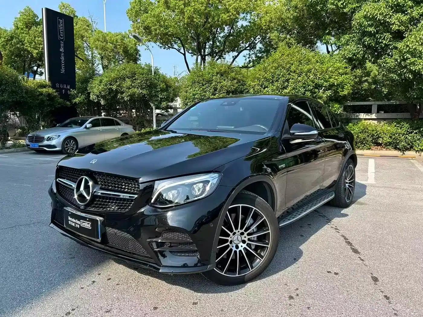 Mercedes-Benz GLC Coupe AMG 2017 AMG GLC 43 4MATIC Coupe SUV — миниатюра 1