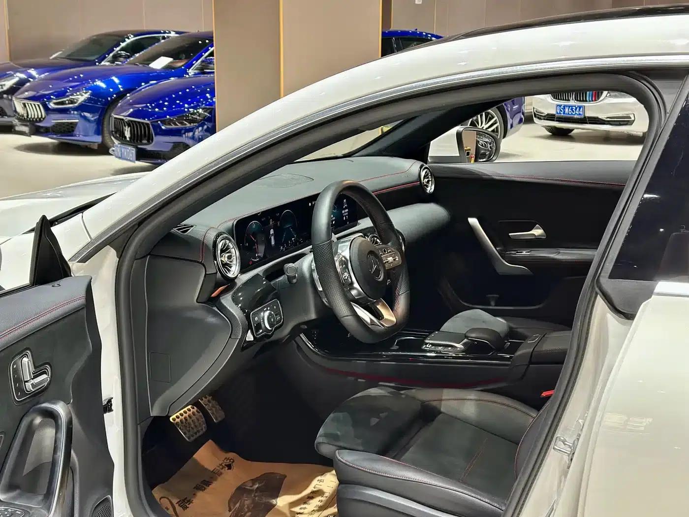 Imported Mercedes-Benz CLA 2020 CLA 200 Shooting Brake — миниатюра 4