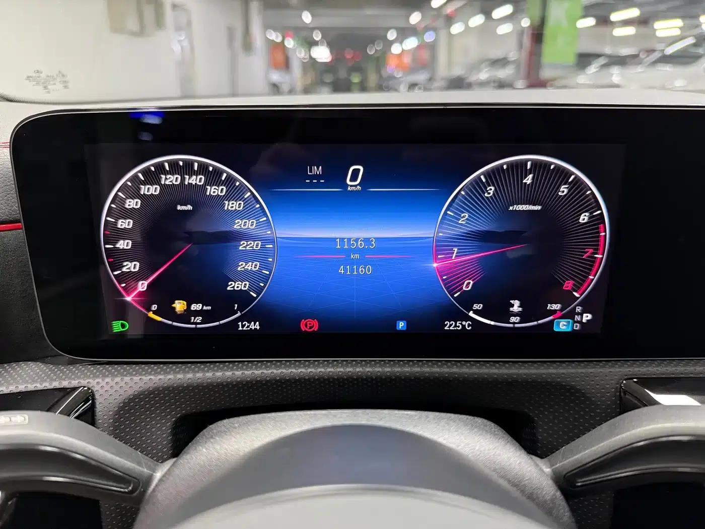 Imported Mercedes-Benz CLA 2024 model — миниатюра 4
