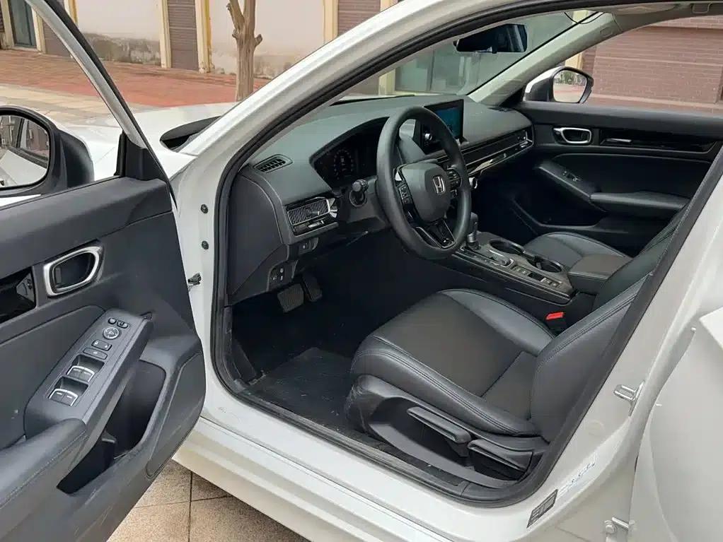 Civic 2023 240TURBO CVT Sporty Special Edition — миниатюра 13