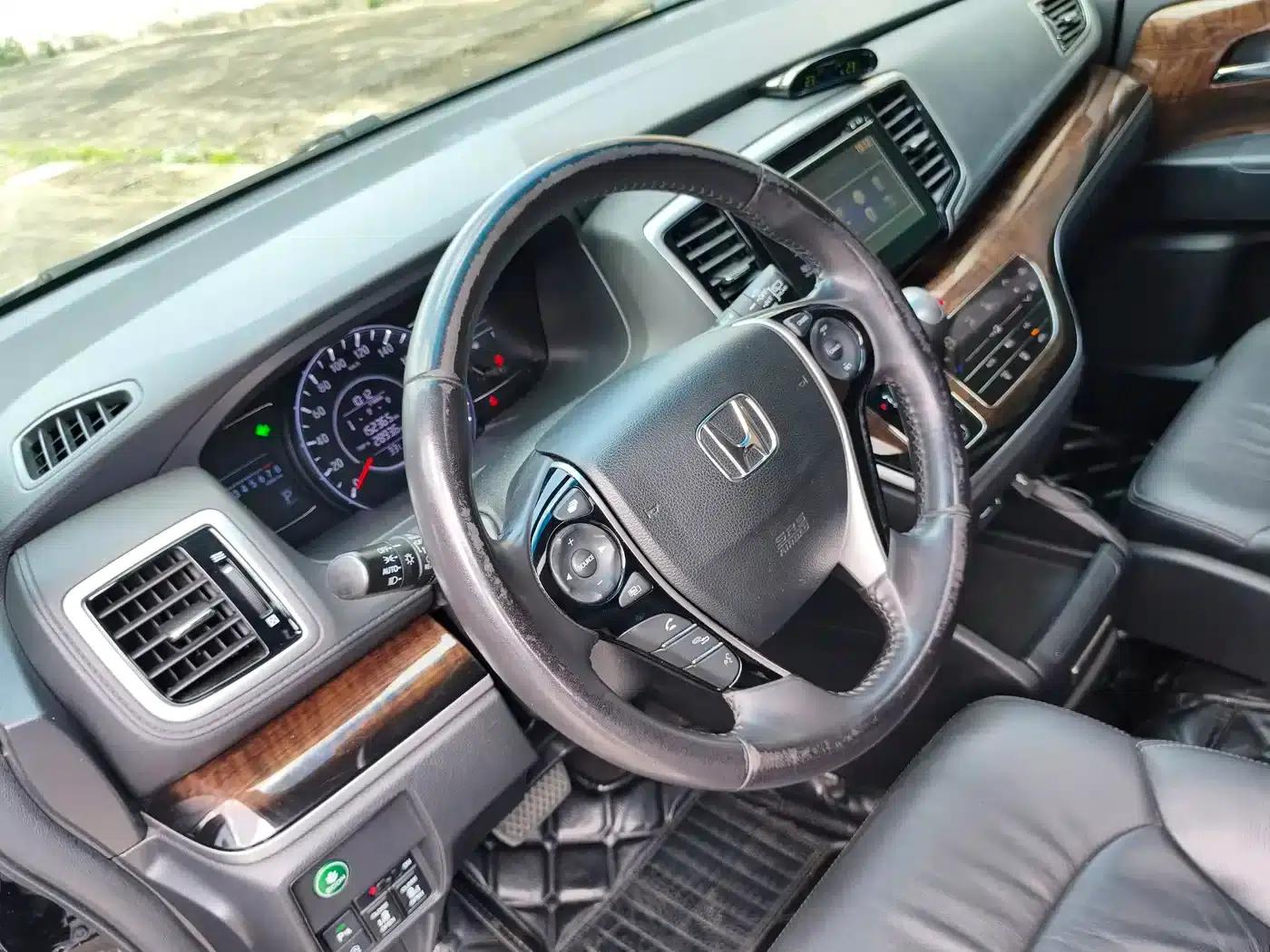 Odyssey 2015 2.4L Smart Edition — миниатюра 19