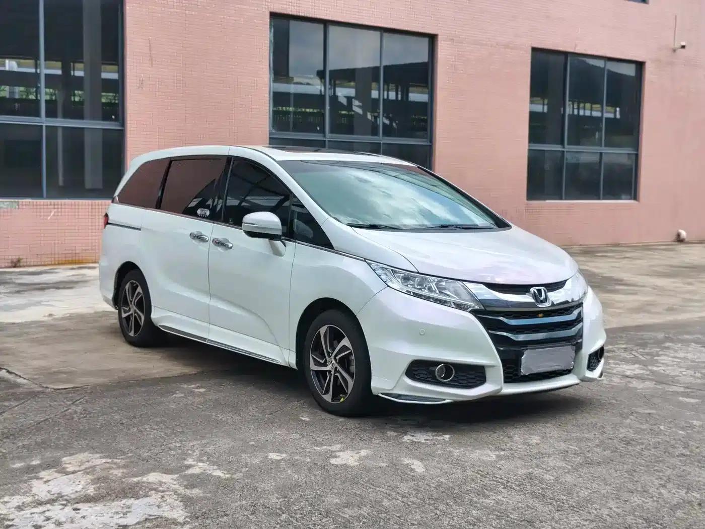 Odyssey 2015 2.4L Smart Edition — миниатюра 3