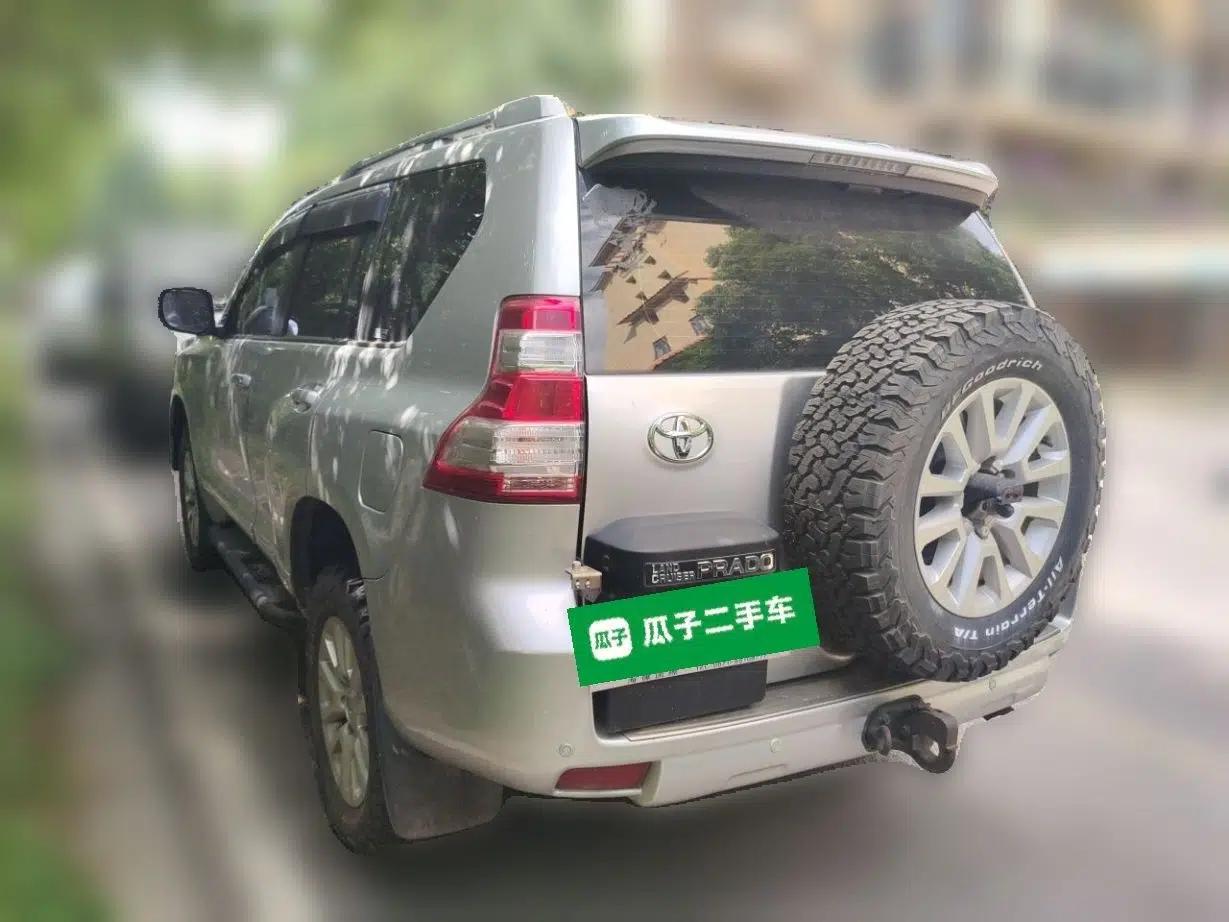 Toyota Prado 2017 4000 TXL Dual Airbags Side-Mounted – Middle East Version — миниатюра 4