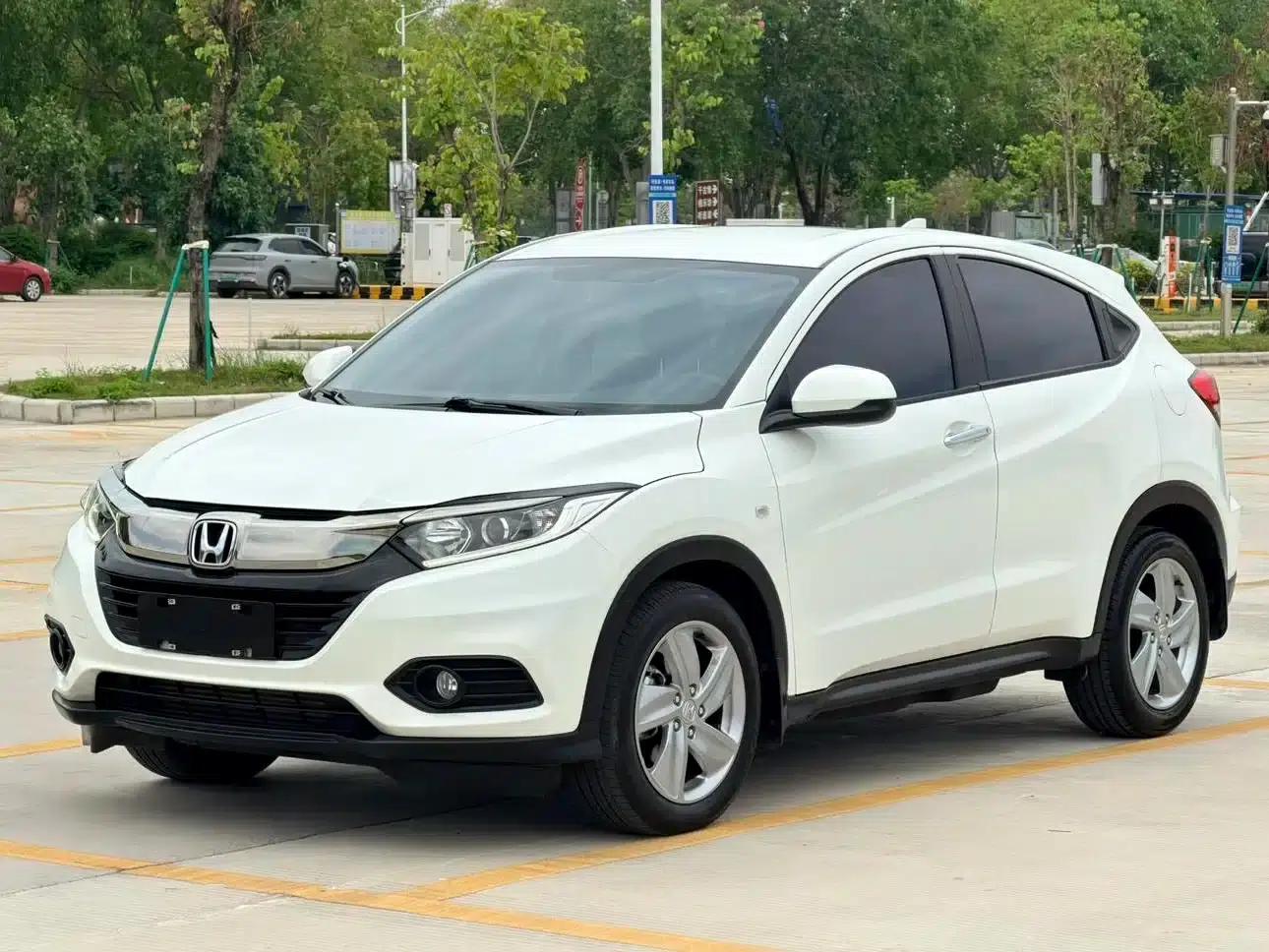 Vezel 2020 220 TURBO CVT Elite Edition — миниатюра 1
