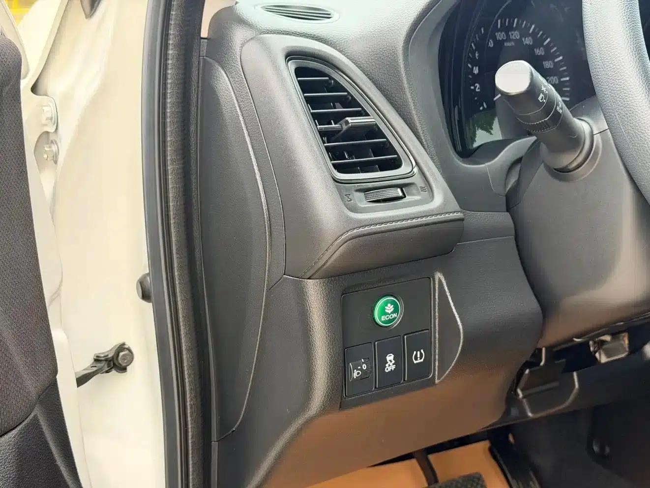 Vezel 2020 220 TURBO CVT Elite Edition — миниатюра 16