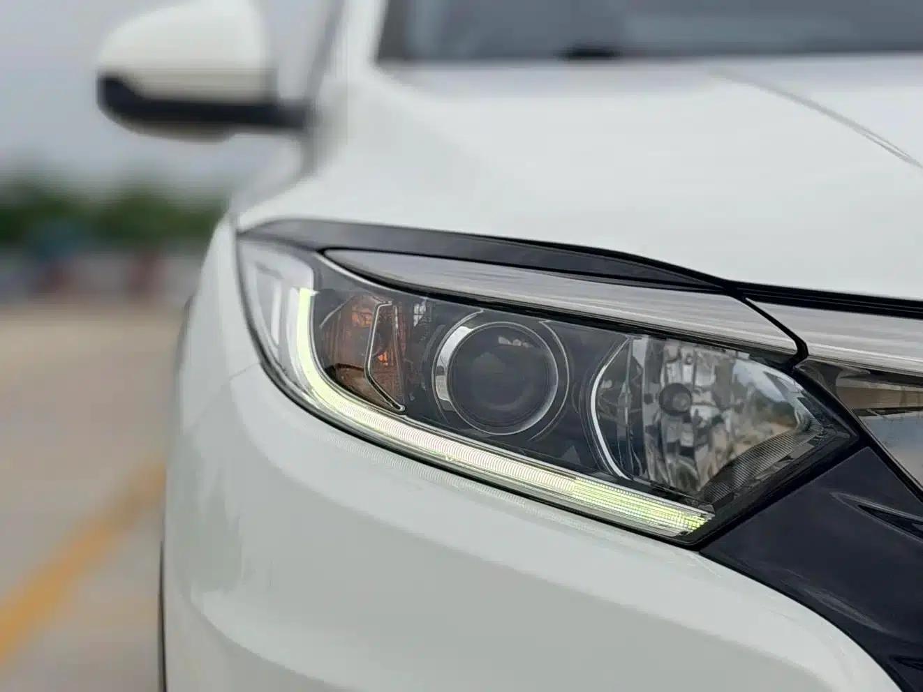 Vezel 2020 220 TURBO CVT Elite Edition — миниатюра 20