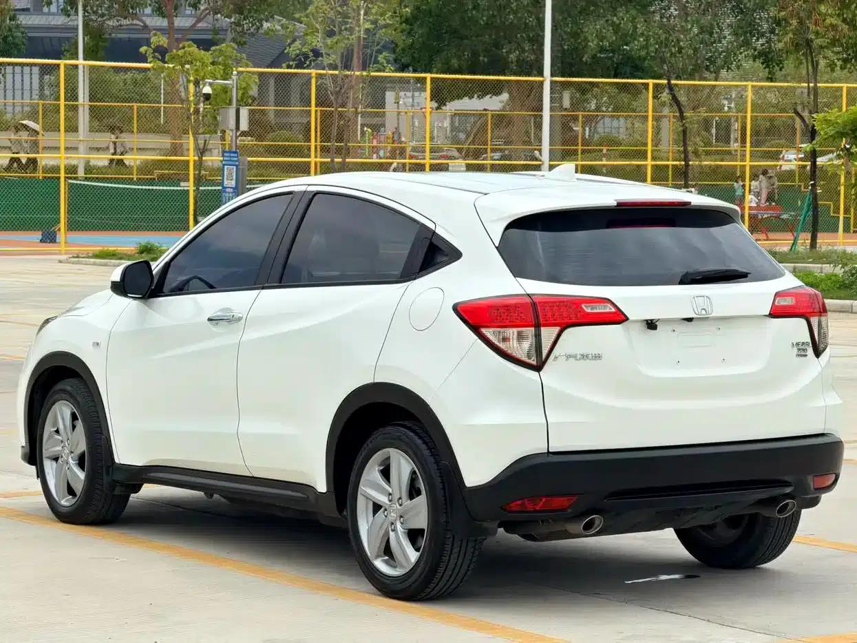 Vezel 2020 220 TURBO CVT Elite Edition — миниатюра 7