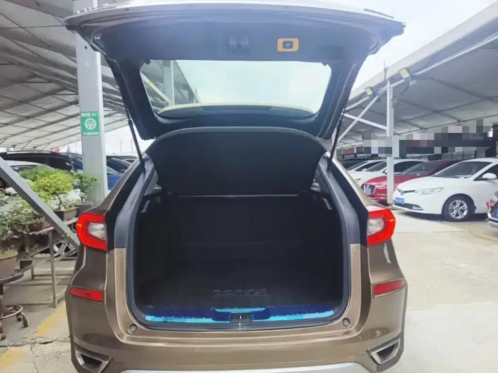 2017 Honda Avancier 370TURBO 4WD Premium Edition — миниатюра 19