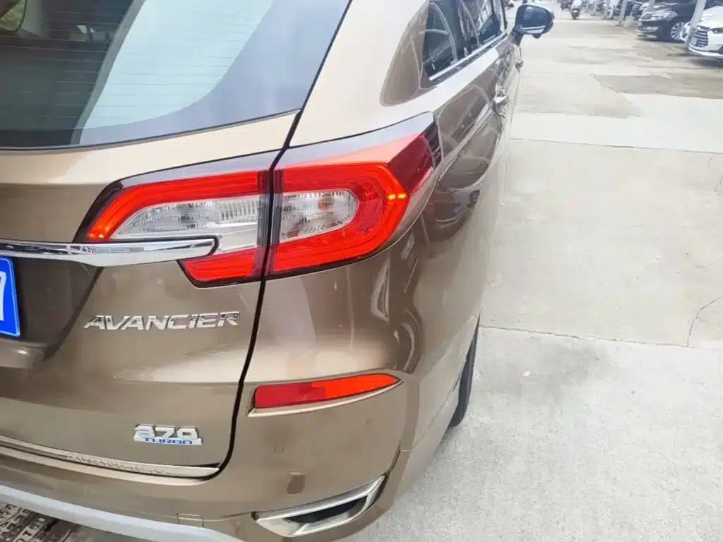 2017 Honda Avancier 370TURBO 4WD Premium Edition — миниатюра 8