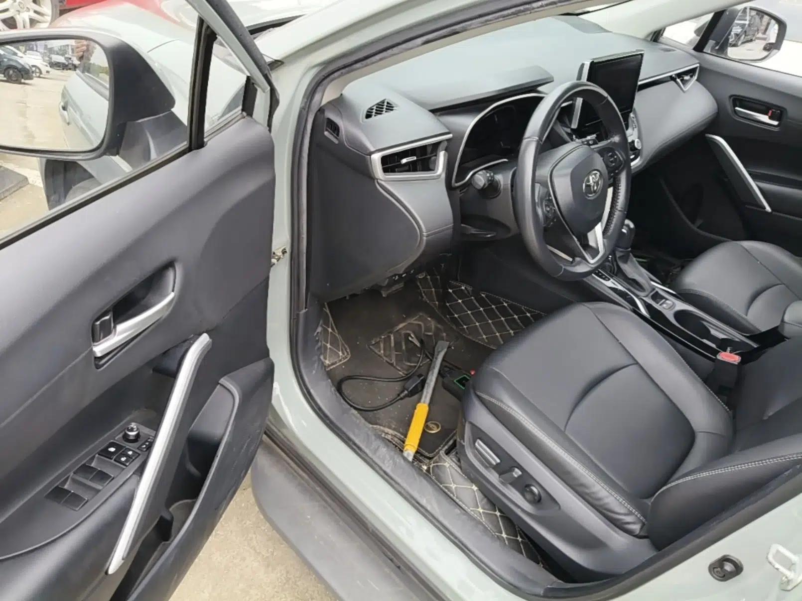 Toyota Corolla Cross 2022 2.0L Flagship Edition — миниатюра 23