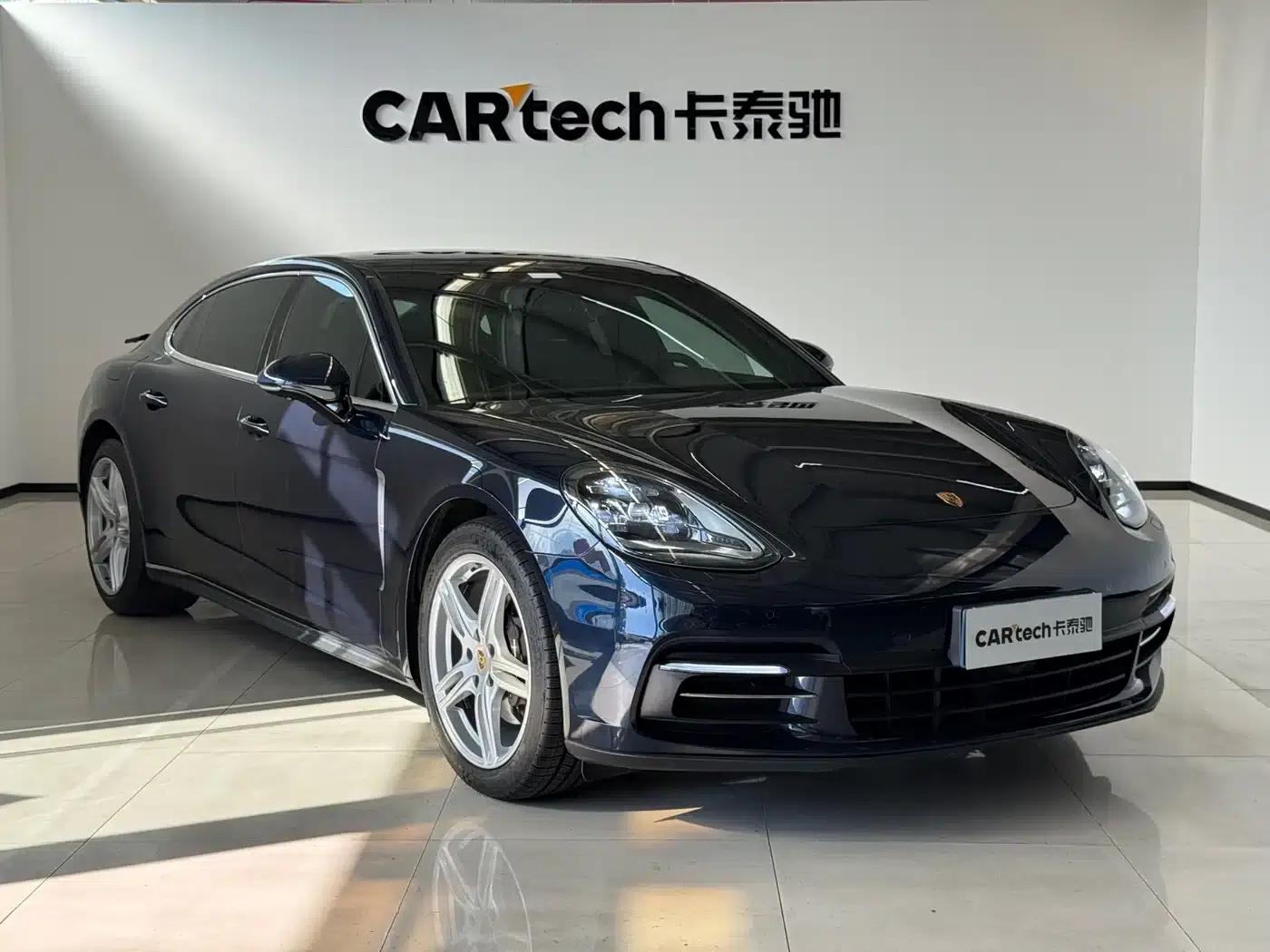 2017 Panamera 4 Executive Long Wheelbase 3.0T — миниатюра 1