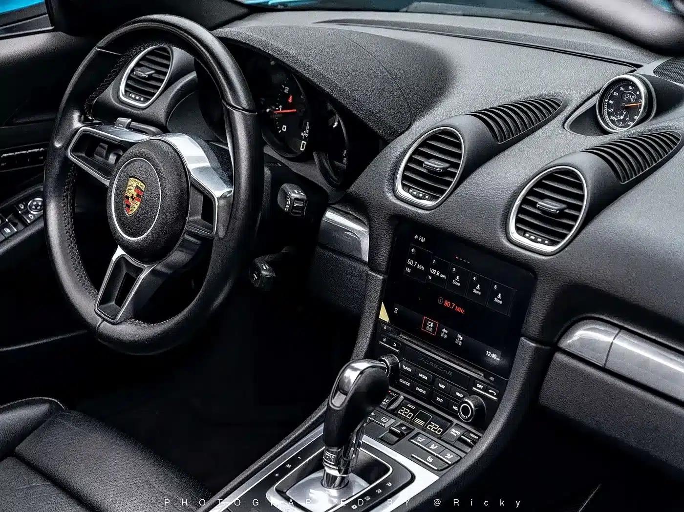 2018 Porsche 718 Boxster 2.0T — миниатюра 7