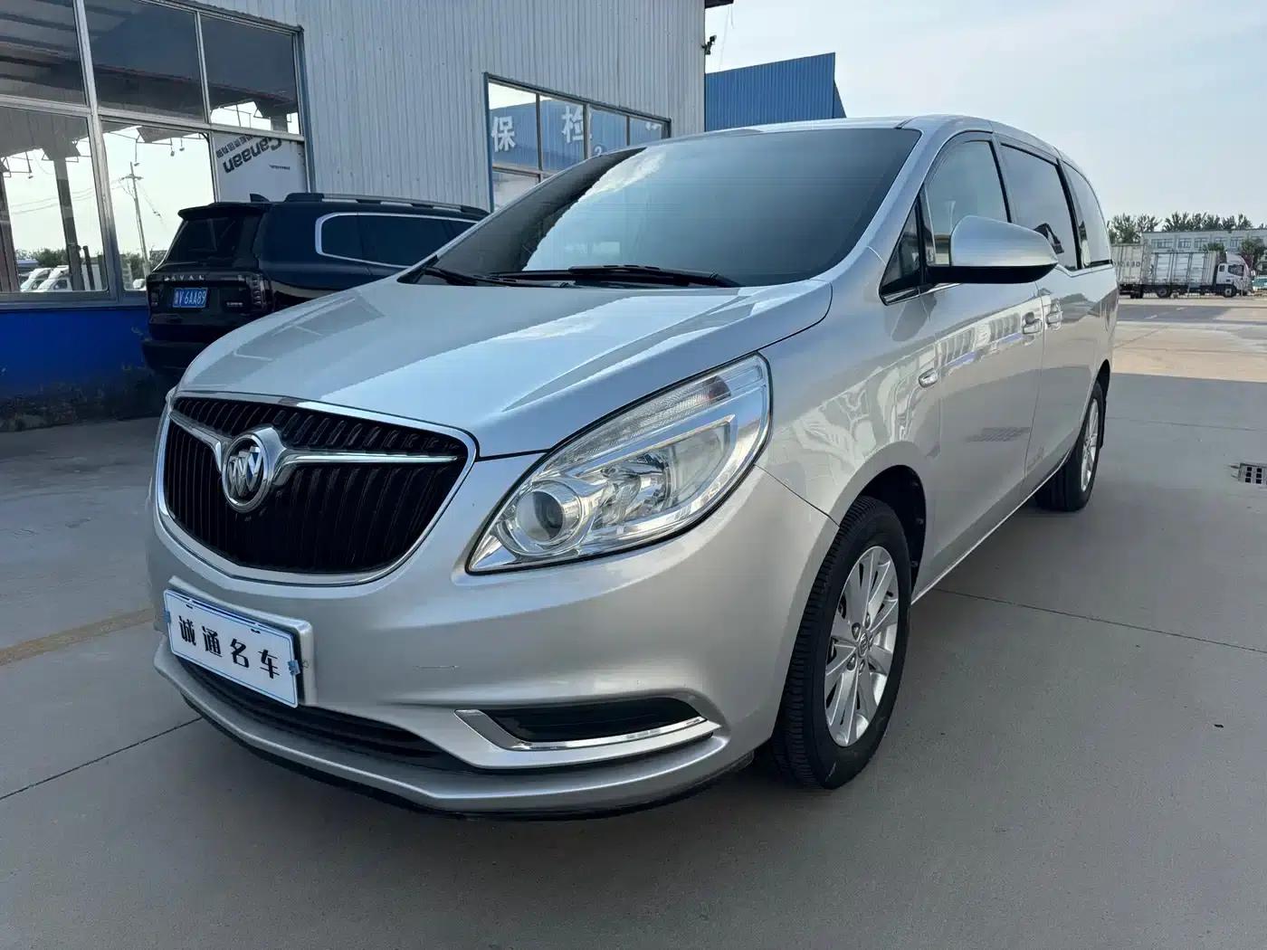 Buick GL8 2013 2.4L LT Luxury Business Executive Edition — миниатюра 1