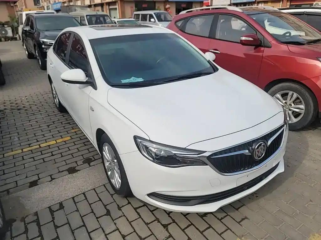 Buick Excelle 2021 Facelift Classic 1.5L Automatic Elite — миниатюра 4