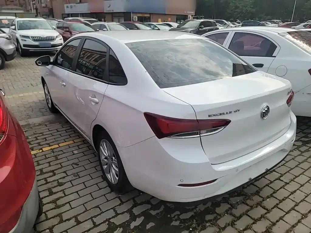 Buick Excelle 2021 Facelift Classic 1.5L Automatic Elite — миниатюра 5