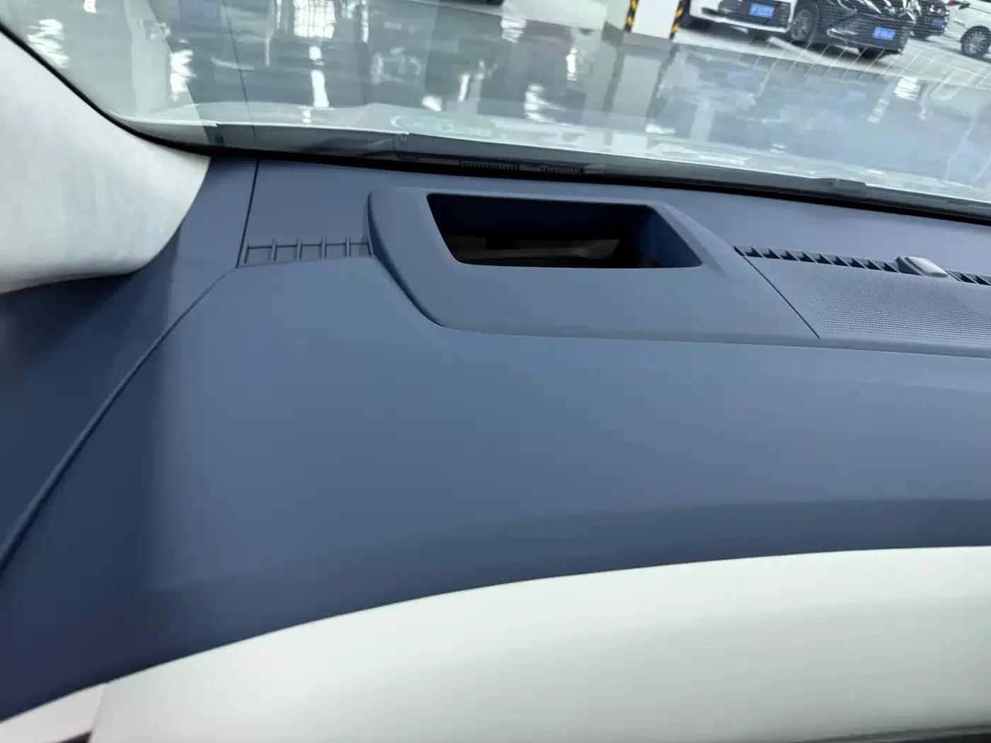 Century 2023 2.0T Six-Seat Luxury Edition — миниатюра 7