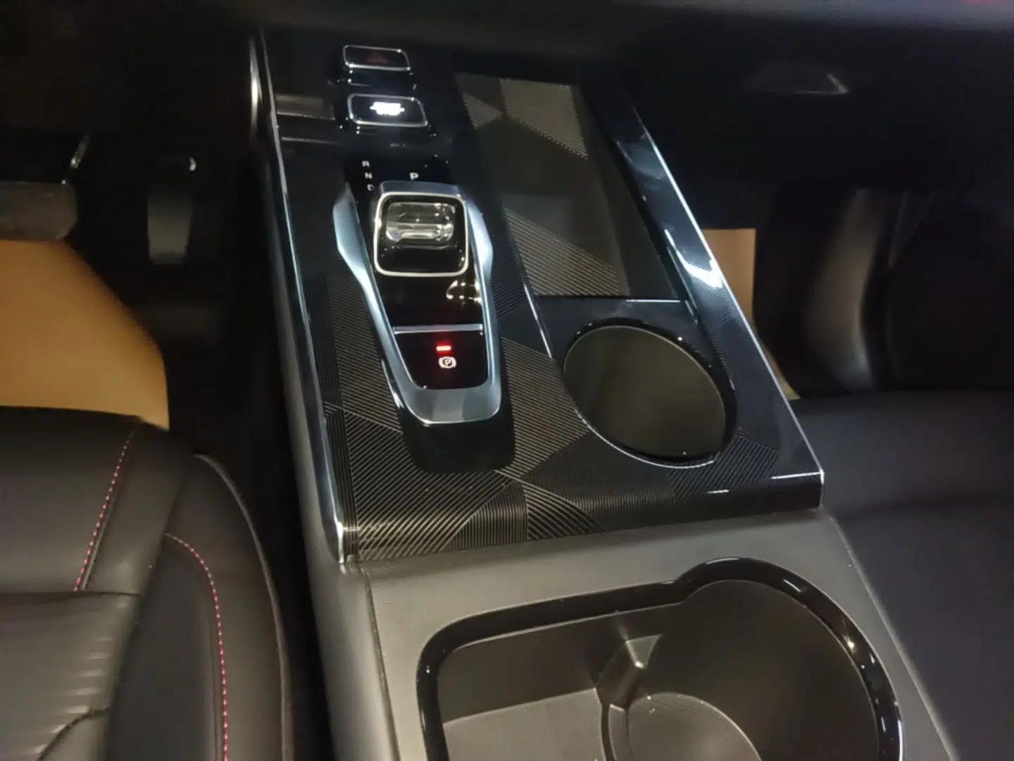 GAC Trumpchi EMKOO 2022 1.5T Supernova Edition — миниатюра 24