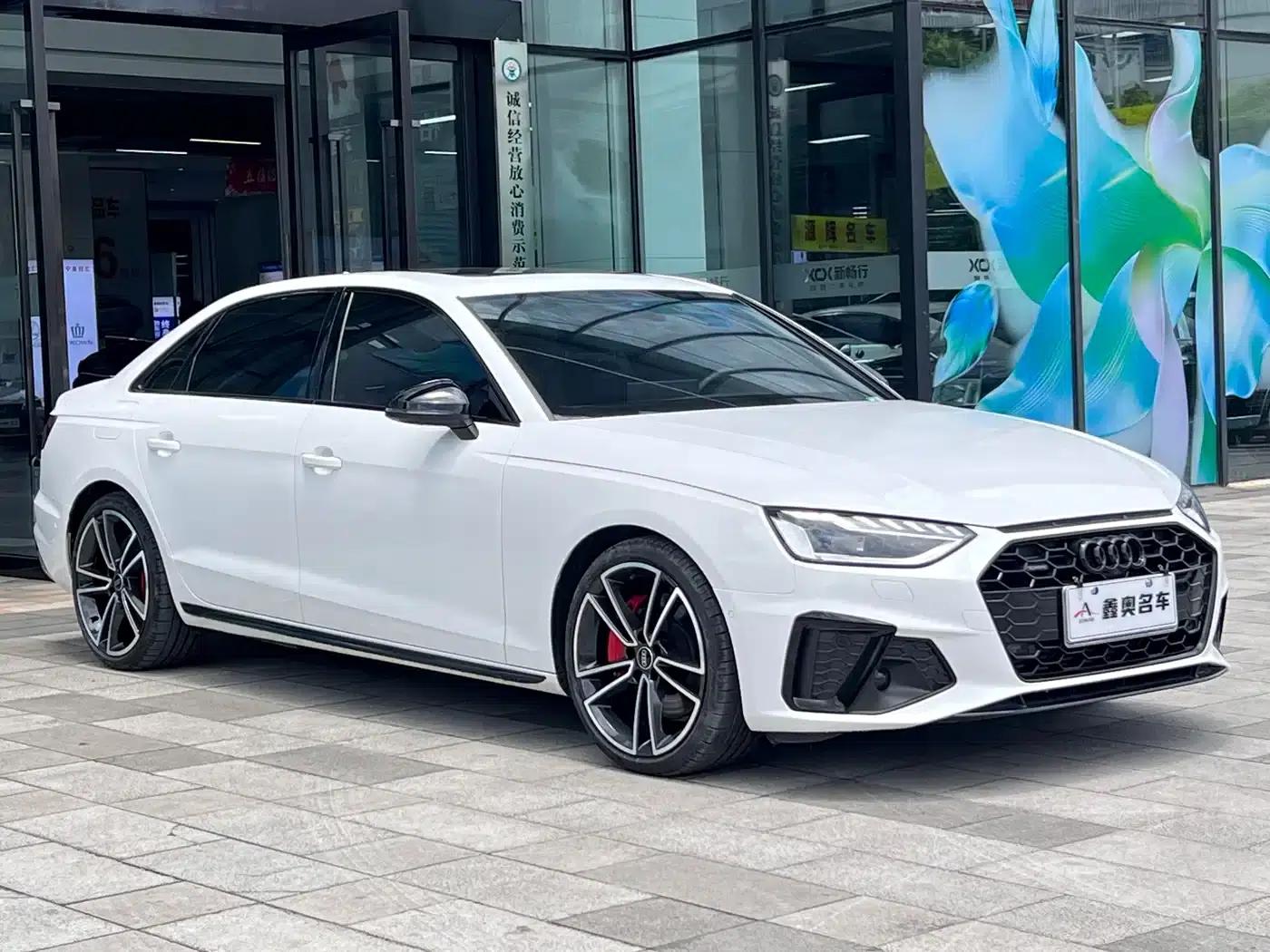 Audi A4L 2023 45 TFSI quattro Premium Dynamic Edition — миниатюра 3