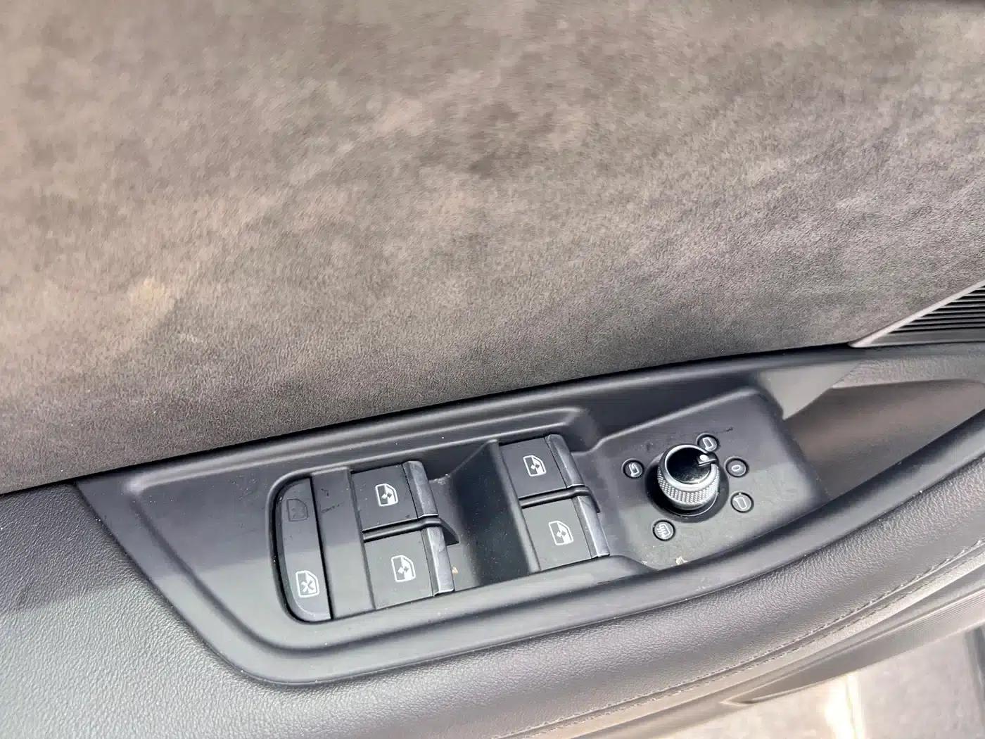 Audi A4L 2023 45 TFSI quattro Premium Dynamic Edition — миниатюра 24