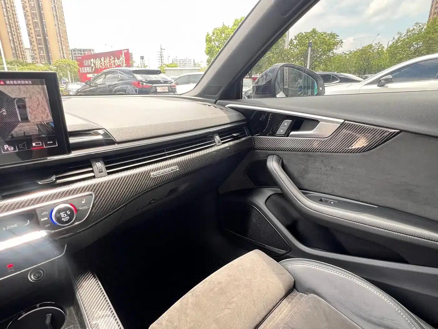 Audi A4L 2023 45 TFSI quattro Premium Dynamic Edition — миниатюра 29