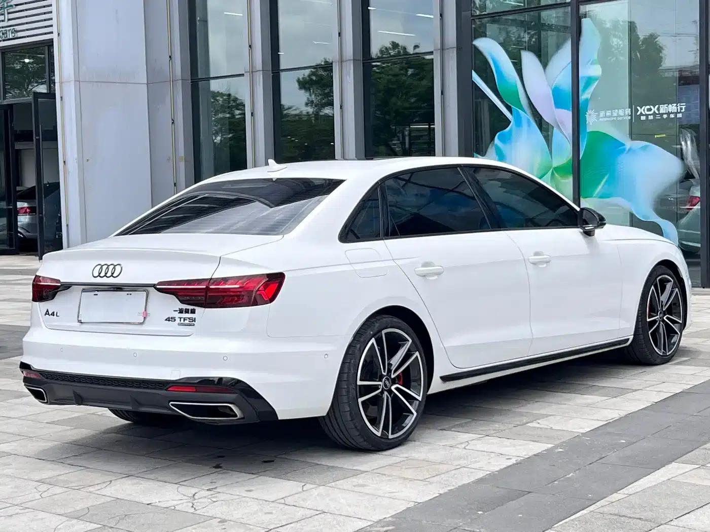 Audi A4L 2023 45 TFSI quattro Premium Dynamic Edition — миниатюра 4
