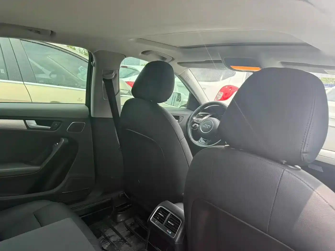 Audi A4L 2016 35 TFSI Automatic Standard Edition — миниатюра 5
