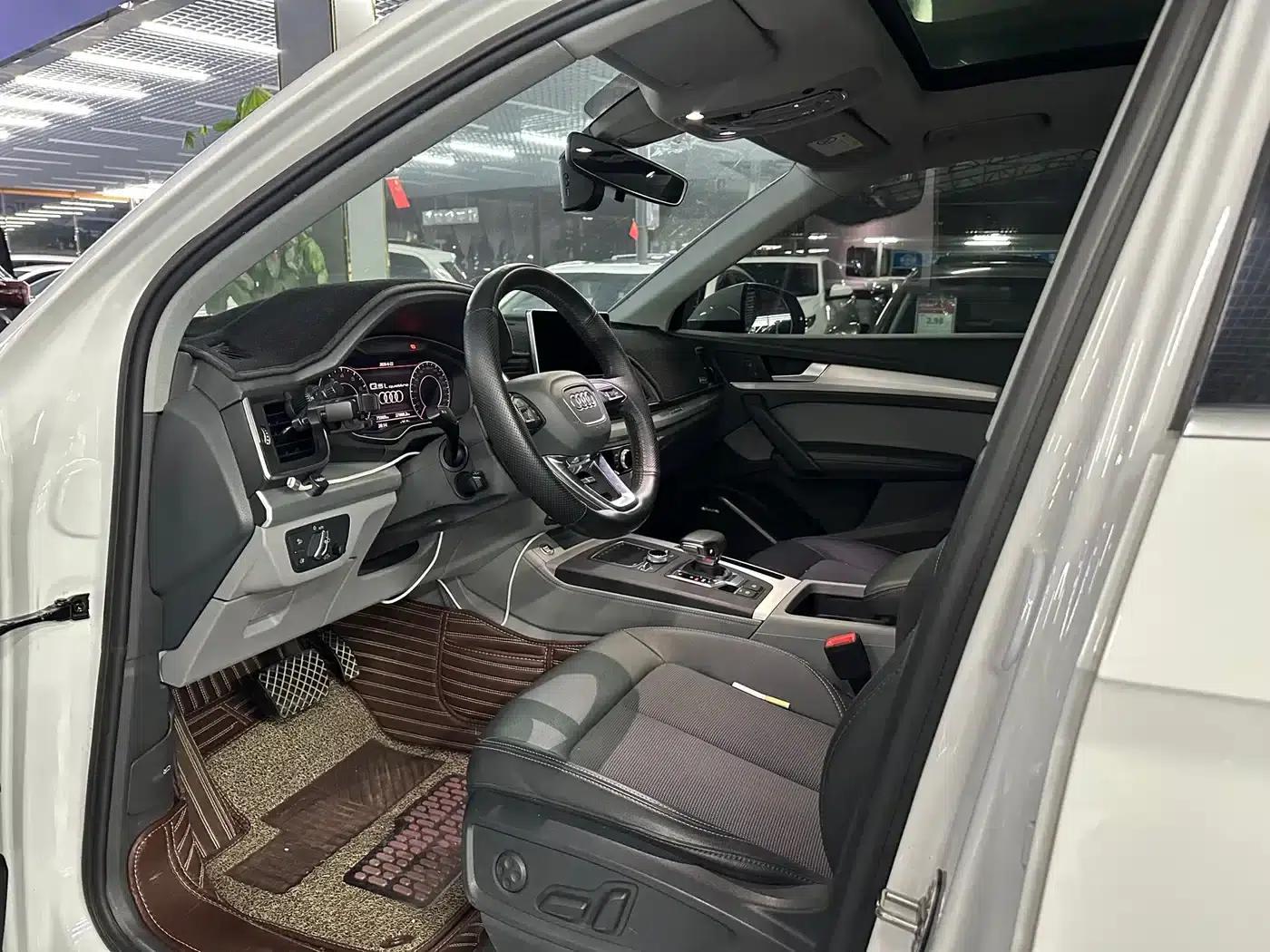 Audi Q5L 2018 40 TFSI Luxury Fashion Edition (National V Emission Standard) — миниатюра 4