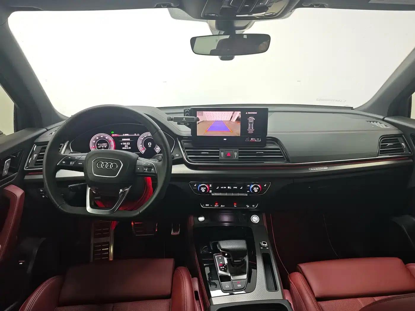 Audi Q5L 2025 40 TFSI Luxury Dynamic — миниатюра 9