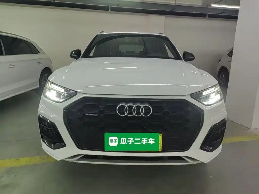Audi Q5L 2023 40T Luxury Dynamic — миниатюра 3